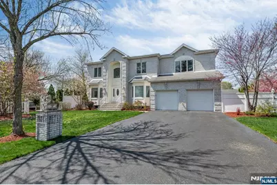 177 Lawson Place, Paramus, NJ 07652 - Photo 1