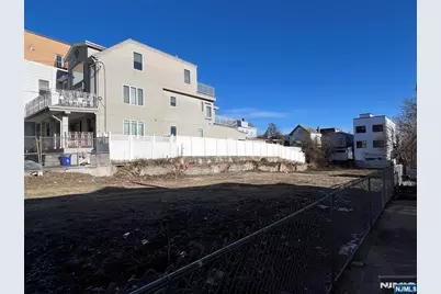 6308 Jackson Street, West New York, NJ 07093 - Photo 5