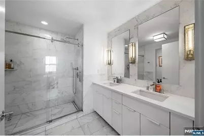 9 Ave At Port Imperial 414 #414, West New York, NJ 07093 - Photo 17
