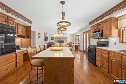 8 Alpine Ridge Road, West Milford, NJ 07480 - Photo 9