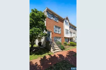 25 Holly Street, Jersey City, NJ 07305 - Photo 23