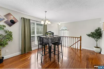 25 Holly Street, Jersey City, NJ 07305 - Photo 3