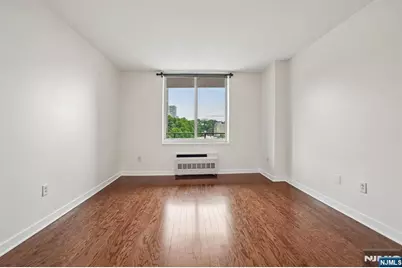 1215 Hudson Park, Edgewater, NJ 07020 - Photo 19