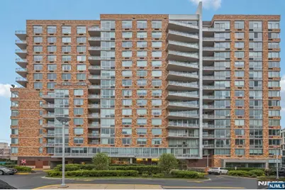 1215 Hudson Park, Edgewater, NJ 07020 - Photo 1