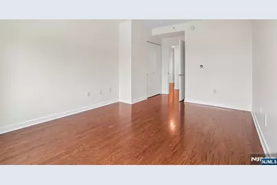 1215 Hudson Park, Edgewater, NJ 07020 - Photo 15