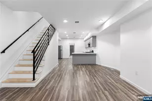 43 1/2 Cortland St, Newark, NJ 07105 - Photo 3