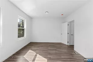 43 1/2 Cortland St, Newark, NJ 07105 - Photo 21