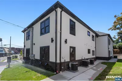5 Milton Avenue D #D, Clifton, NJ 07013 - Photo 3