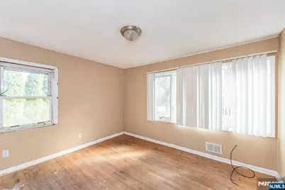 558 Beech Street, Washington Township, NJ 07676 - Photo 13