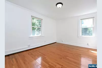 8 Laurel Avenue, Tenafly, NJ 07670 - Photo 17