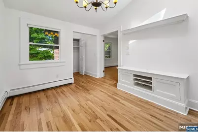 8 Laurel Avenue, Tenafly, NJ 07670 - Photo 11