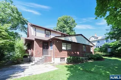 8 Laurel Avenue, Tenafly, NJ 07670 - Photo 25