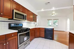 8 Laurel Ave, Tenafly, NJ 07670 - Photo 9
