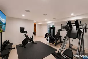 35 Jane Dr, Englewood Cliffs, NJ 07632 - Photo 39