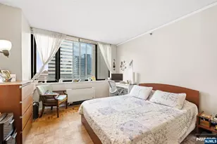 45 S River Dr 808, Jersey City, NJ 07310 - Photo 9