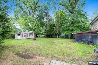 120 Highland Avenue, Emerson, NJ 07630 - Photo 31