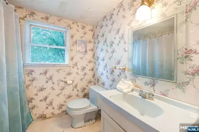 120 Highland Avenue, Emerson, NJ 07630 - Photo 17