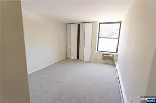 365 River Road E, Nutley, NJ 07110 - Photo 13
