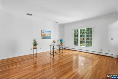 11 Carrington Court, Woodcliff Lake, NJ 07677 - Photo 11
