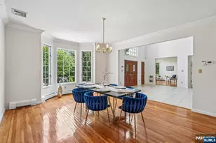 11 Carrington Ct, Woodcliff Lake, NJ 07677 - Photo 7