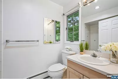 11 Carrington Court, Woodcliff Lake, NJ 07677 - Photo 37