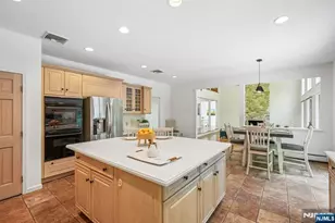11 Carrington Ct, Woodcliff Lake, NJ 07677 - Photo 21