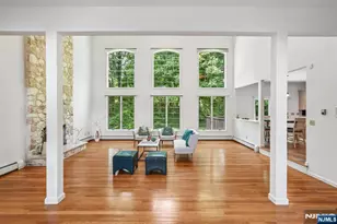 11 Carrington Ct, Woodcliff Lake, NJ 07677 - Photo 13