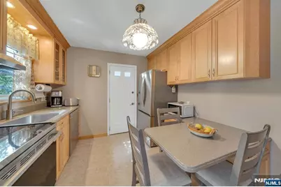 24 Cambridge Road, Tenafly, NJ 07670 - Photo 15