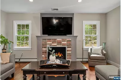 605 E Saddle River Road, Ho Ho Kus, NJ 07423 - Photo 17