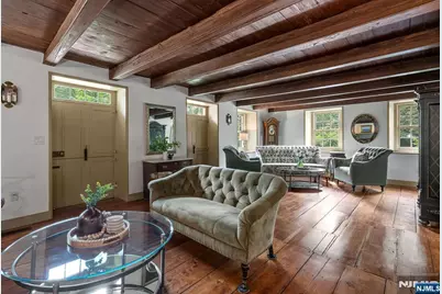 605 E Saddle River Road, Ho Ho Kus, NJ 07423 - Photo 5