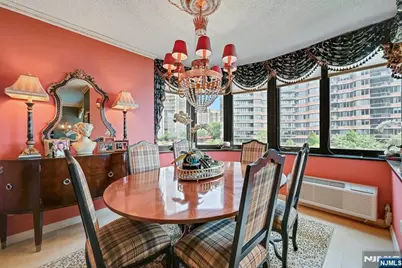 100 Carlyle Drive C06B #C06B, Cliffside Park, NJ 07010 - Photo 17