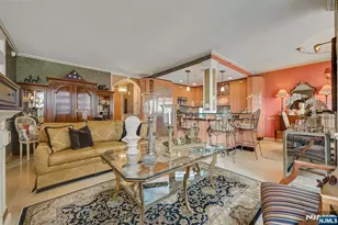 100 Carlyle Dr 6B - S, Cliffside Park, NJ 07010 - Photo 5