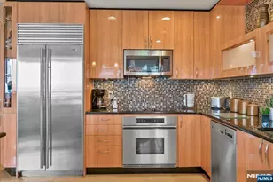 100 Carlyle Dr 6B - S, Cliffside Park, NJ 07010 - Photo 15