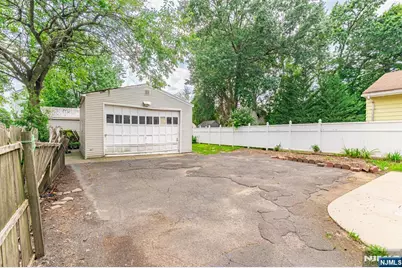 75 Clinton Place, Hackensack, NJ 07601 - Photo 37