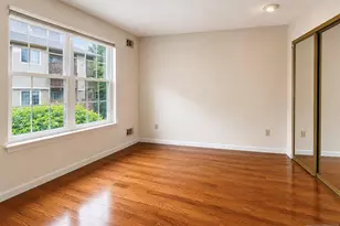 555 Ridge Ln, Fort Lee, NJ 07024 - Photo 29