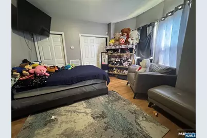 47 Oak Street, Paterson, NJ 07501 - Photo 15