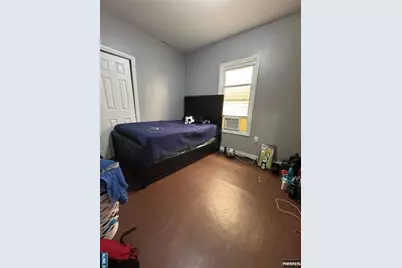 47 Oak Street, Paterson, NJ 07501 - Photo 13
