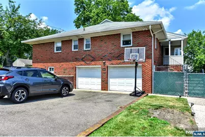 88 Spring Valley Road, Oradell, NJ 07649 - Photo 17
