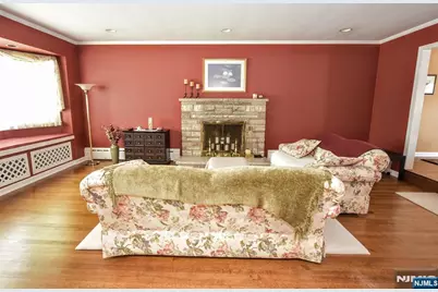 88 Spring Valley Road, Oradell, NJ 07649 - Photo 5