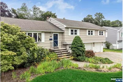48 Andover Drive, Wayne, NJ 07470 - Photo 3