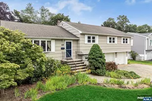 48 Andover Dr, Wayne, NJ 07470 - Photo 3