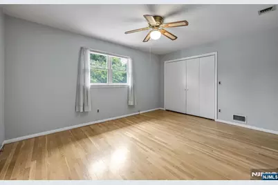 48 Andover Drive, Wayne, NJ 07470 - Photo 25