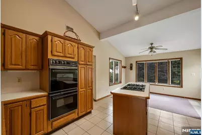 48 Andover Drive, Wayne, NJ 07470 - Photo 21