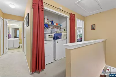 2053 Charles Court, Mahwah, NJ 07430 - Photo 23