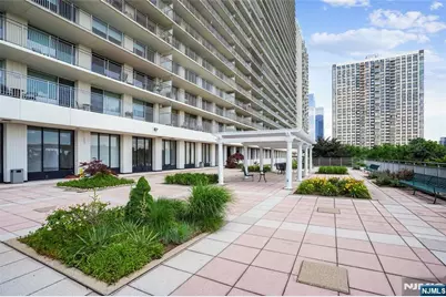 1530 Palisade 8K #8K, Fort Lee, NJ 07024 - Photo 21