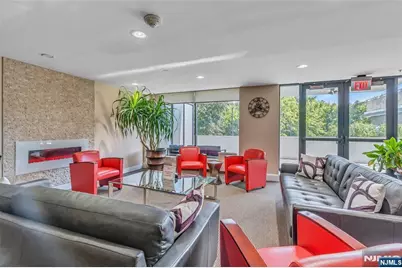 1530 Palisade 8K #8K, Fort Lee, NJ 07024 - Photo 9