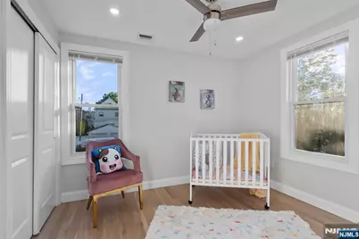 96 Washington, Lodi, NJ 07644 - Photo 15