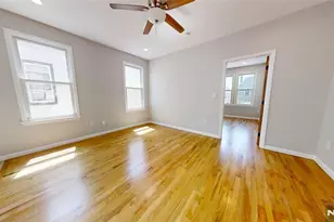 11 Schuyler Ct R2, Kearny, NJ 07032 - Photo 5