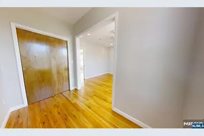 11 Schuyler Court R2 #R2, Kearny, NJ 07032 - Photo 19
