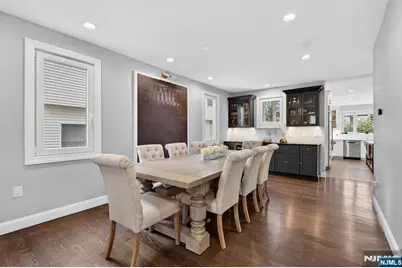 577 Grenville Avenue, Teaneck Township, NJ 07666 - Photo 3